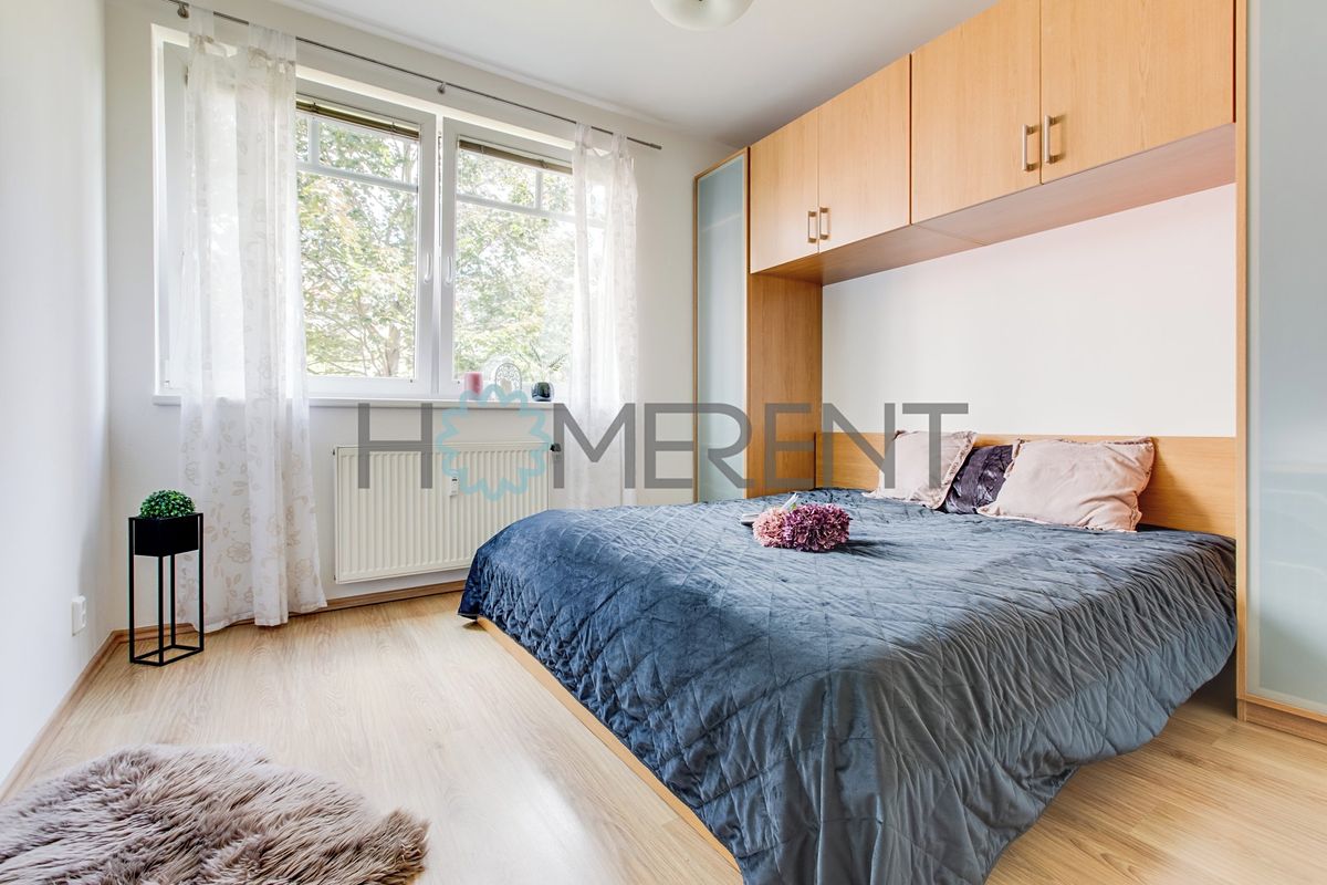 Pronájem bytu 2+kk 38 m² – fotografie 2