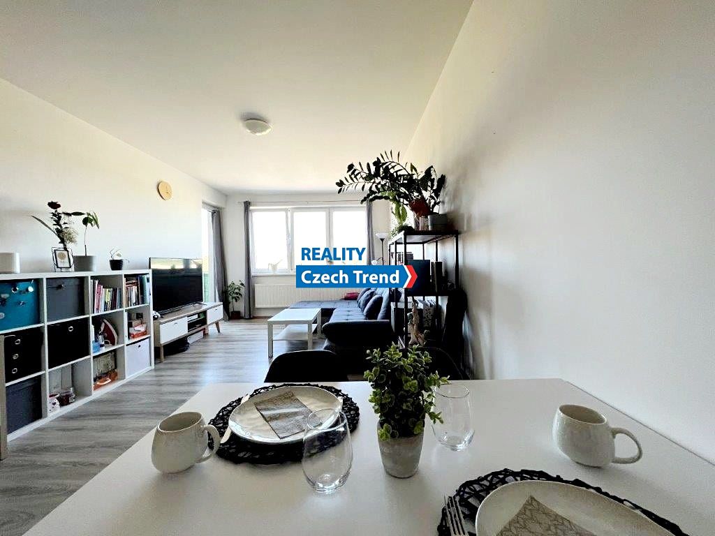 Pronájem bytu 2+kk 65 m² – fotografie 2