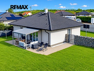 Prodej  rodinného domu 92 m², pozemek 787 m²