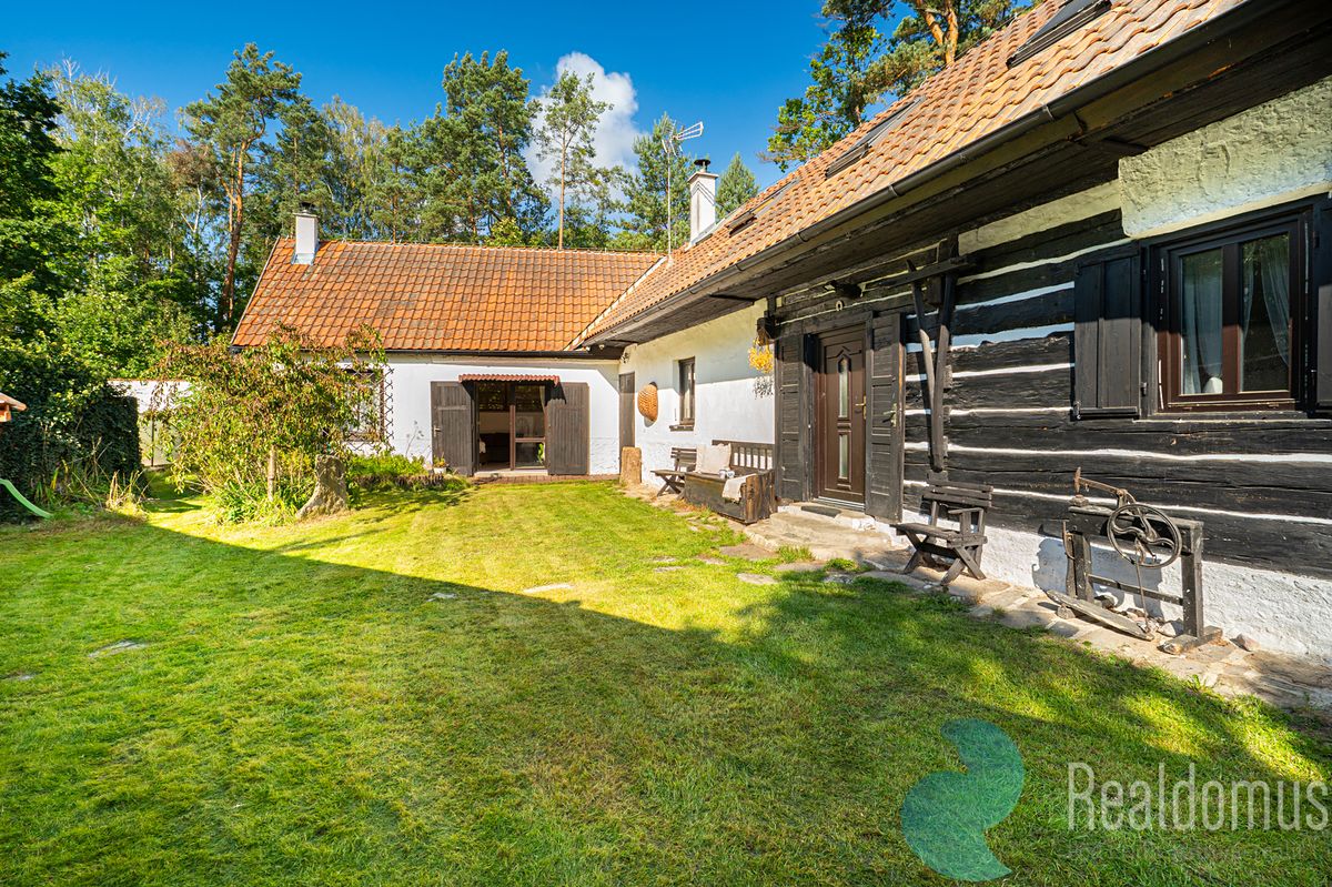Prodej rodinného domu 180 m², pozemek 938 m²