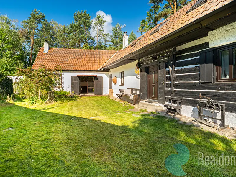 Prodej rodinného domu 180 m², pozemek 938 m², Klenovice – náhled fotky 1
