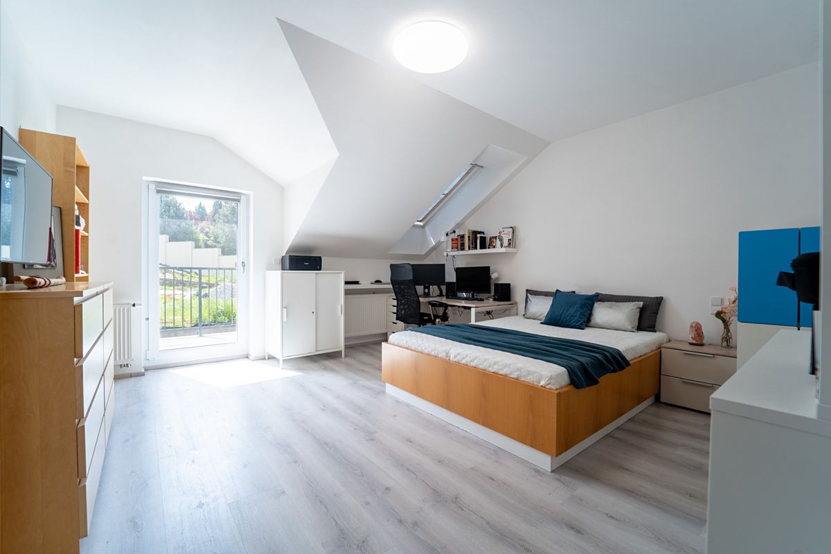 Prodej rodinného domu 185 m², pozemek 507 m² – fotografie 2