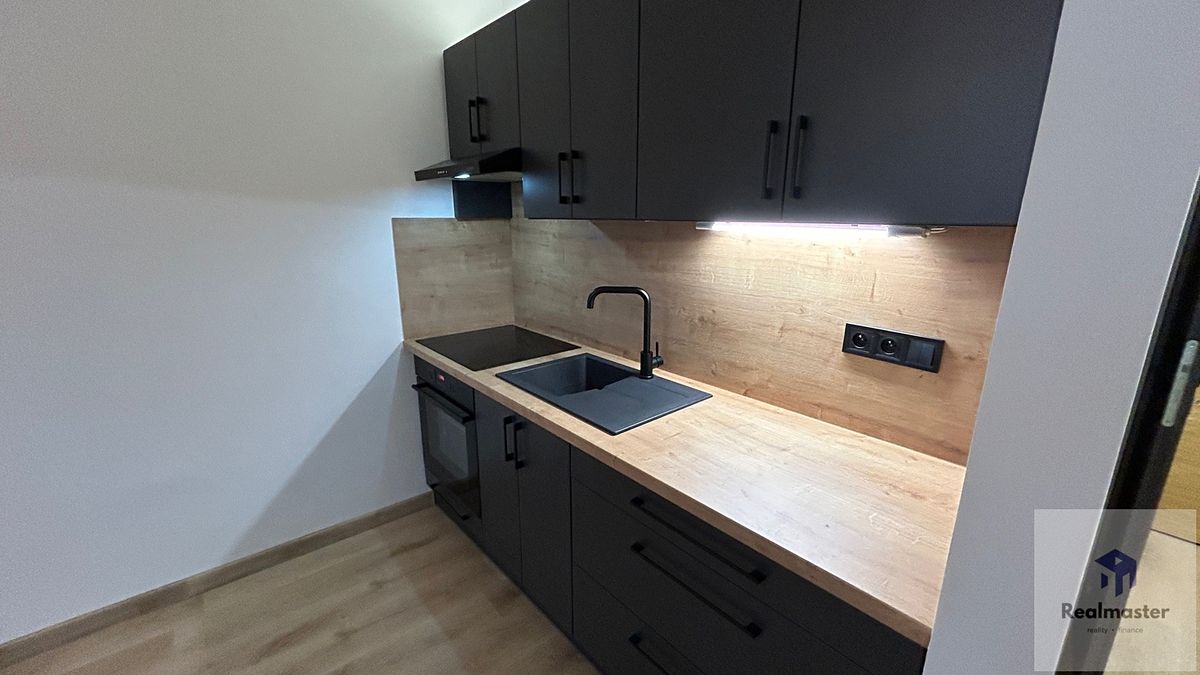 Pronájem bytu 1+1 33 m²