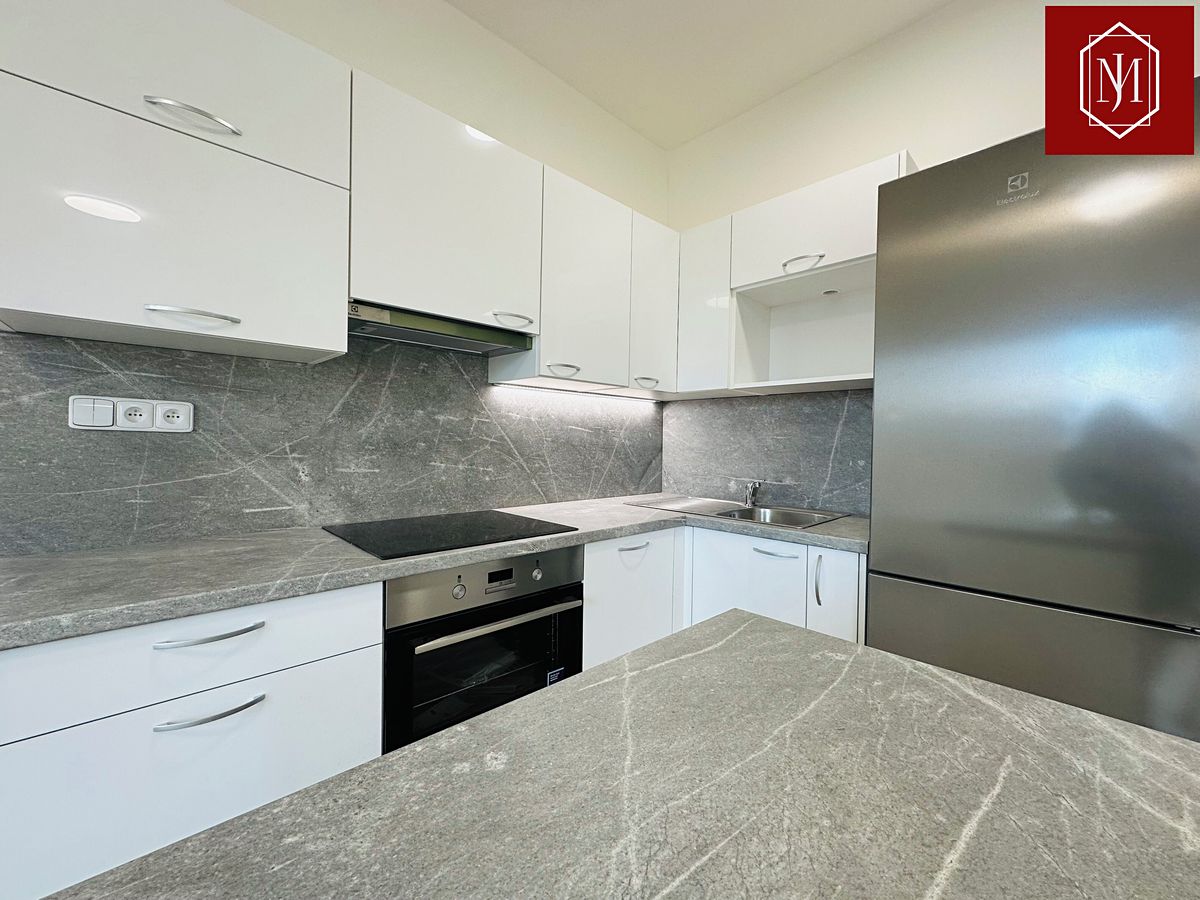 Pronájem bytu 2+kk 50 m² – fotografie 5