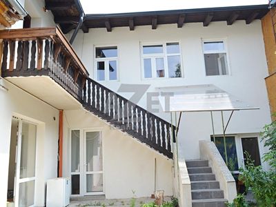 Prodej rodinného domu 160 m², pozemek 119 m²