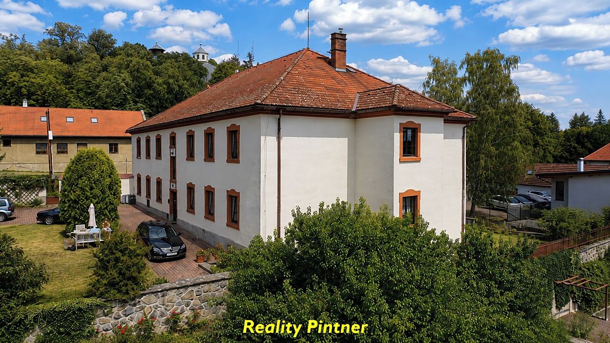 Prodej vícegeneračního domu 604 m², pozemek 4793 m² – fotografie 2