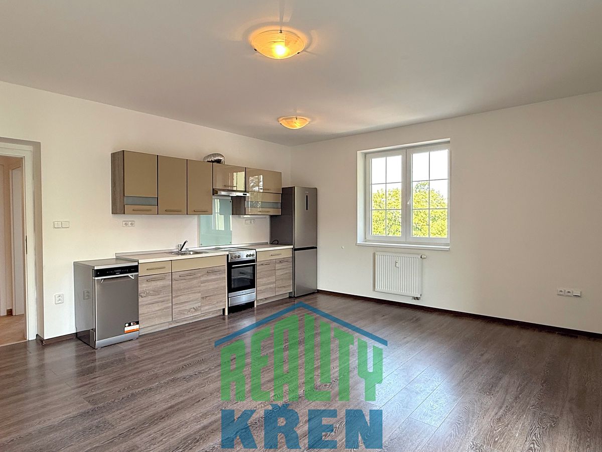 Pronájem bytu 2+kk 58 m² – fotografie 2