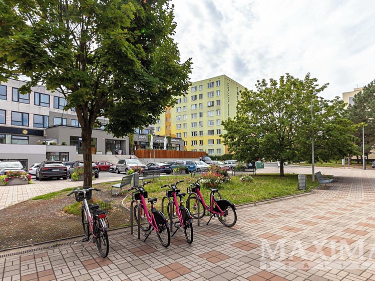 Квартира 4+kk на продаж, 82 м² (25 з 29)