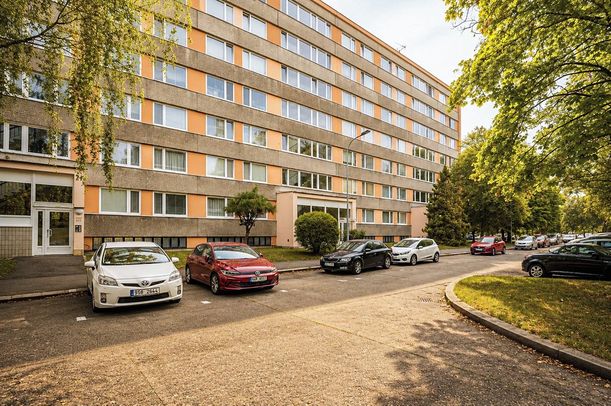 Pronájem bytu 1+kk 30 m² – fotografie 2