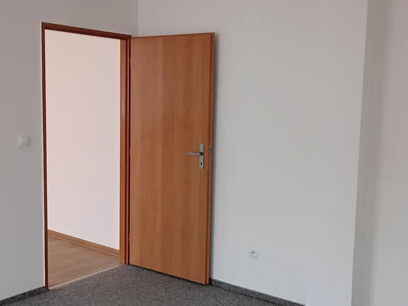 Pronájem bytu 3+1 100 m², Vnorovy – náhled fotky 2
