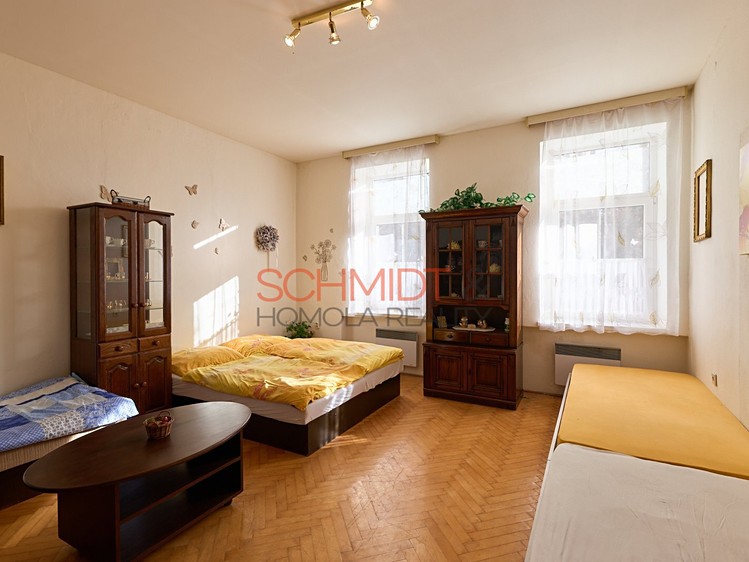 Prodej komerčního prostoru, 1 612 m² (21 z 31)