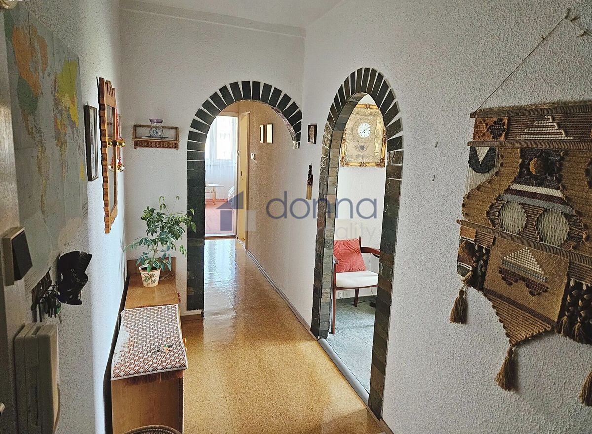 Pronájem bytu 3+1 80 m² – fotografie 4