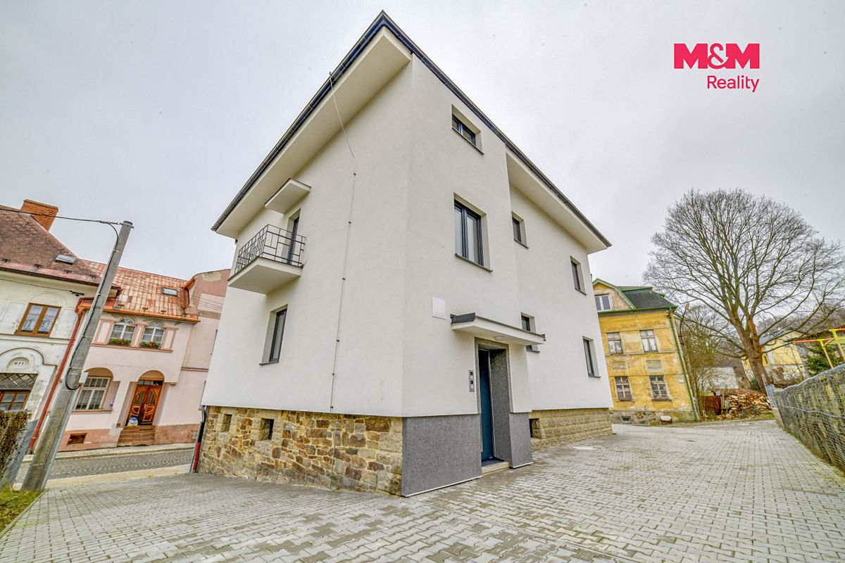 Pronájem bytu 3+kk 74 m² – fotografie 4