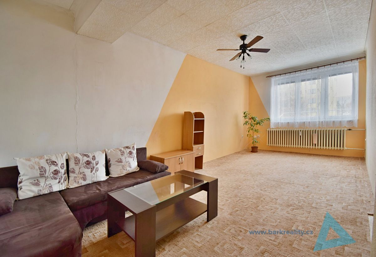 Pronájem bytu 3+1 69 m² – fotografie 3