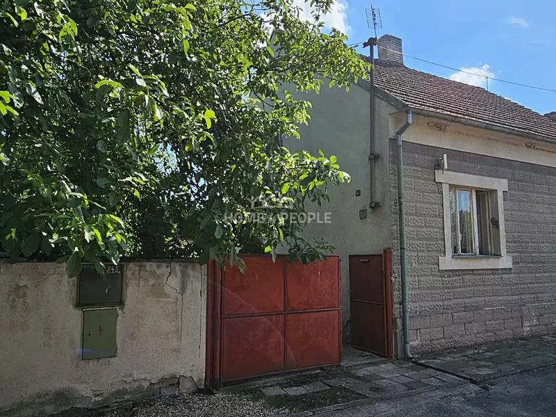 Prodej rodinného domu 89 m², pozemek 236 m², Libice nad Cidlinou – náhled fotky 1