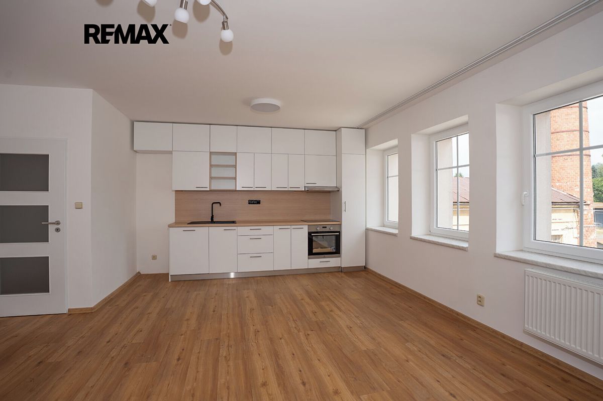 Pronájem bytu 2+kk 56 m²