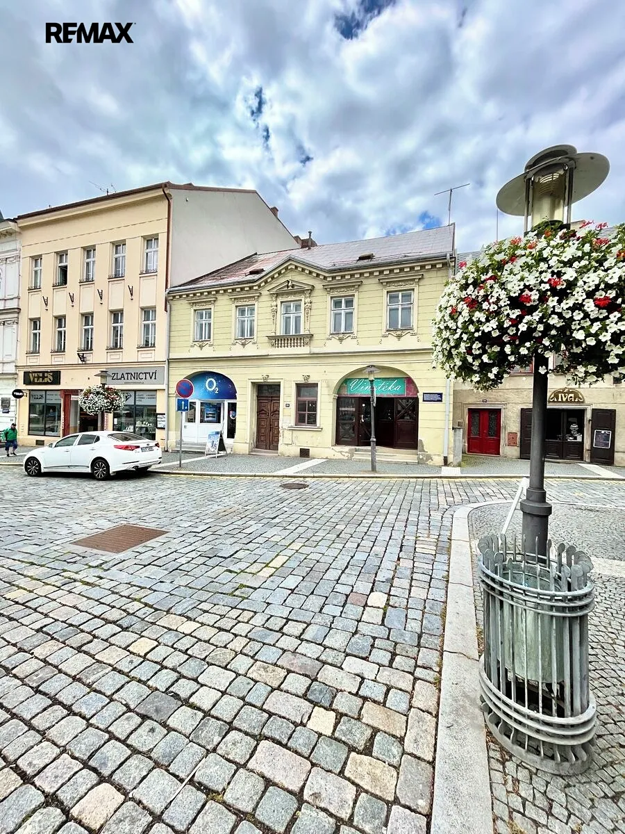 Pronájem obchodního prostoru 126 m²