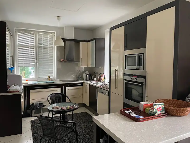 Prodej rodinného domu 292 m², pozemek 1121 m², Městec Králové – náhled fotky 3