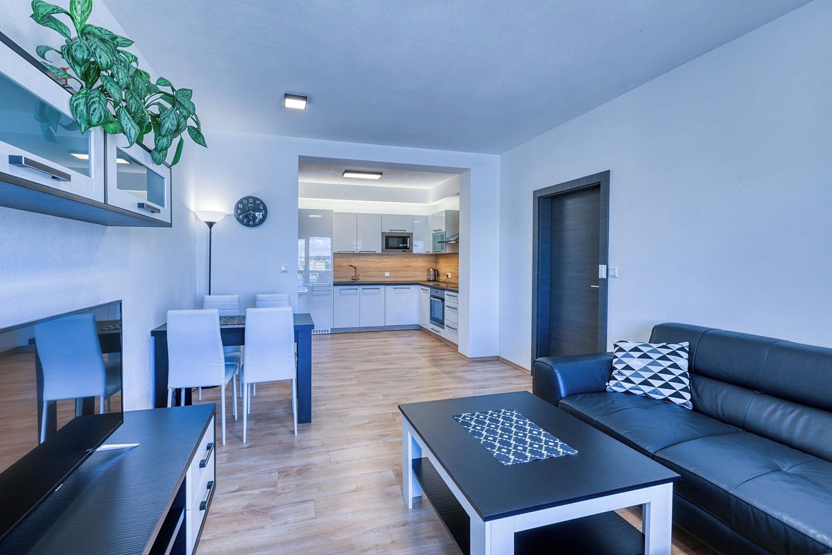 Pronájem bytu 2+kk 52 m²