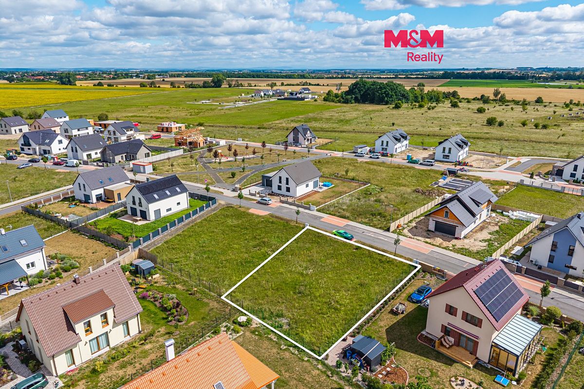 Prodej stavebního pozemku 691 m², Choťánky – fotka 1 z 3