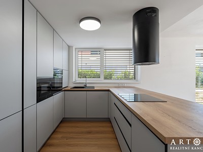 Prodej  rodinného domu 113 m², pozemek 326 m²