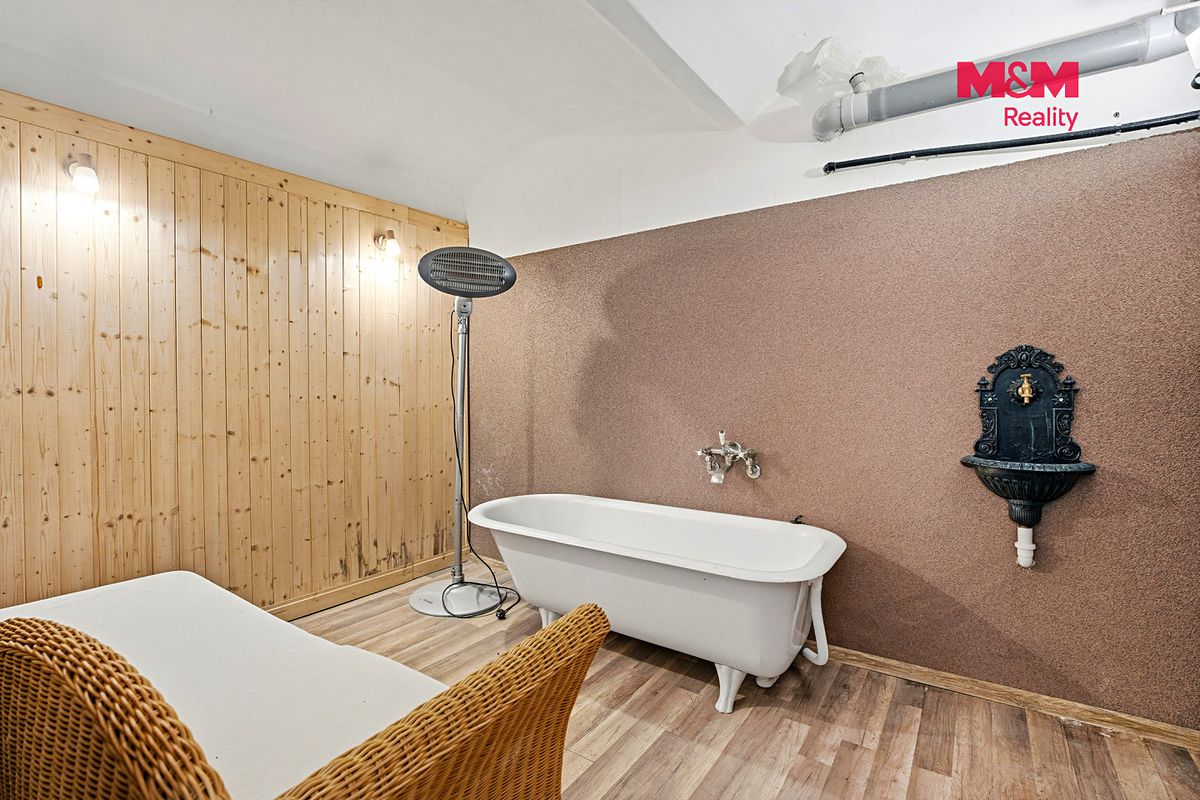Prodej činžovního domu 680 m² – fotografie 4