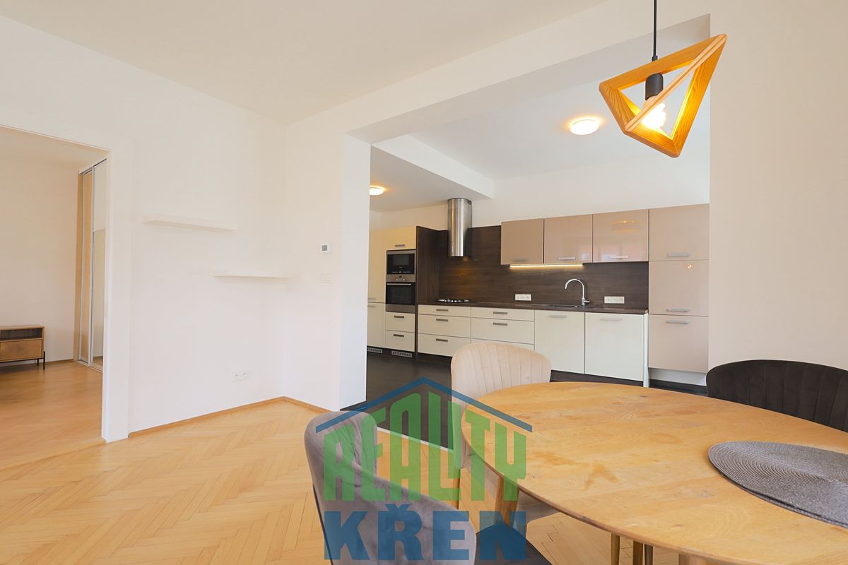 Pronájem bytu 2+1 70 m² – fotografie 2