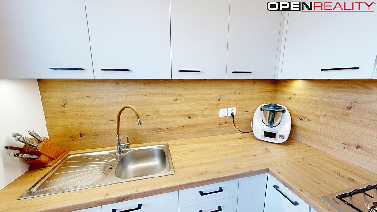 Prodej bytu 2+1 56 m² – fotografie 3