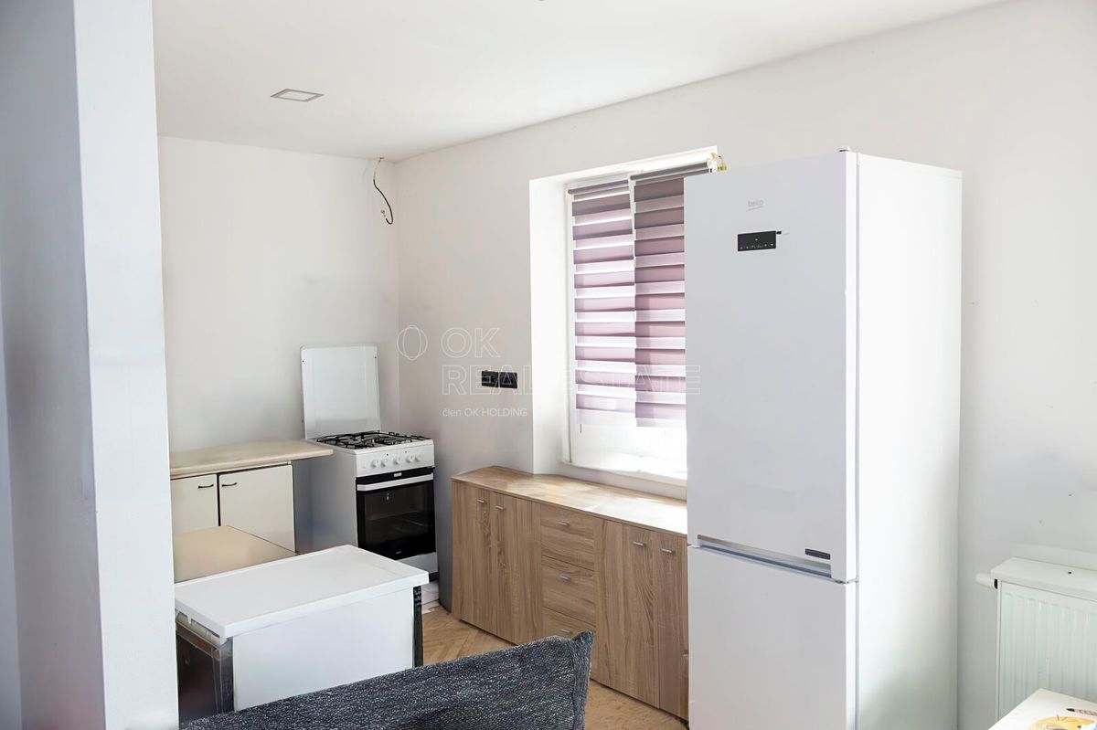 Prodej rodinného domu 160 m², pozemek 496 m² – fotografie 4