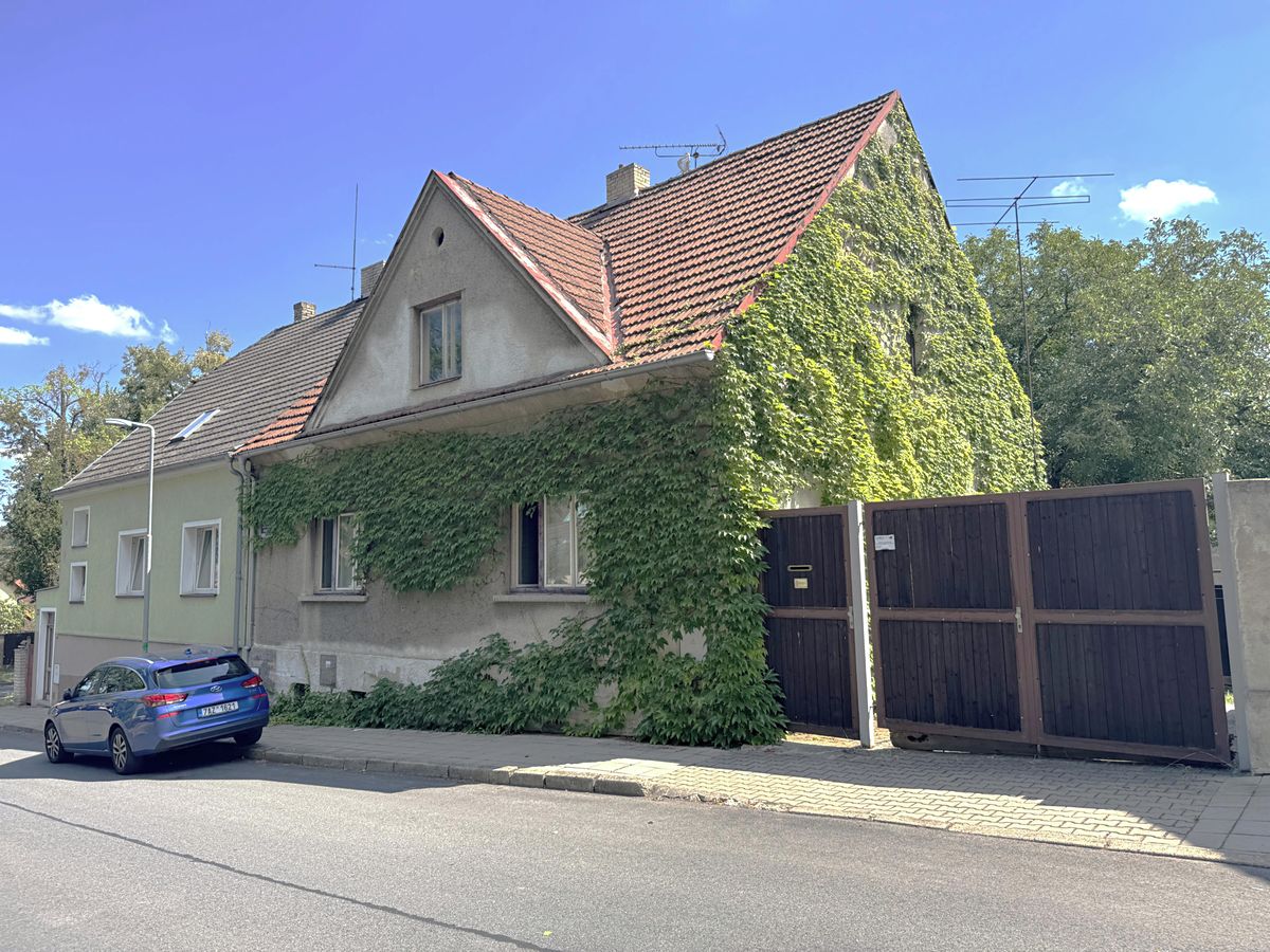 Prodej rodinného domu 115 m², pozemek 599 m²