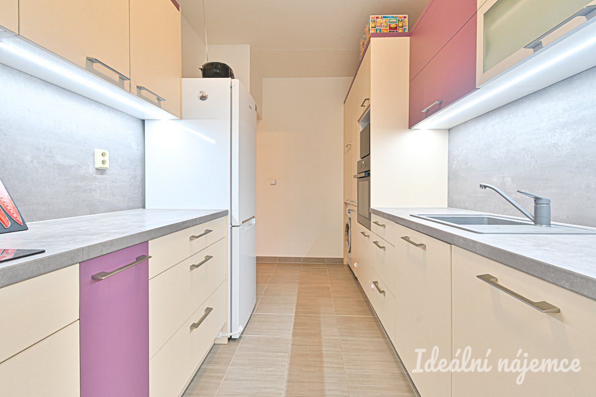 Pronájem bytu 3+1 73 m² – fotografie 3