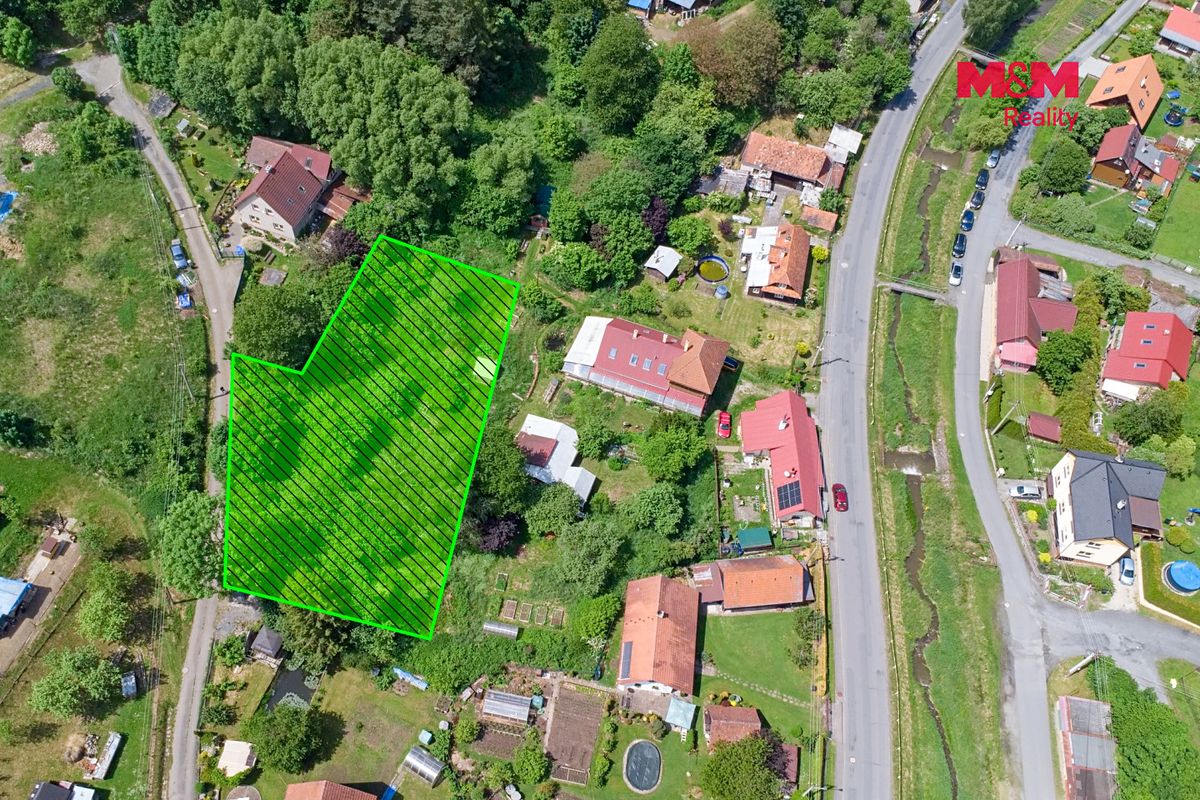 Prodej stavebního pozemku 1751 m² – fotografie 3