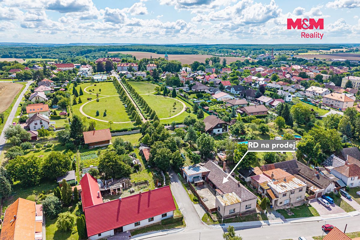 Prodej rodinného domu 97 m², pozemek 985 m² – fotografie 3