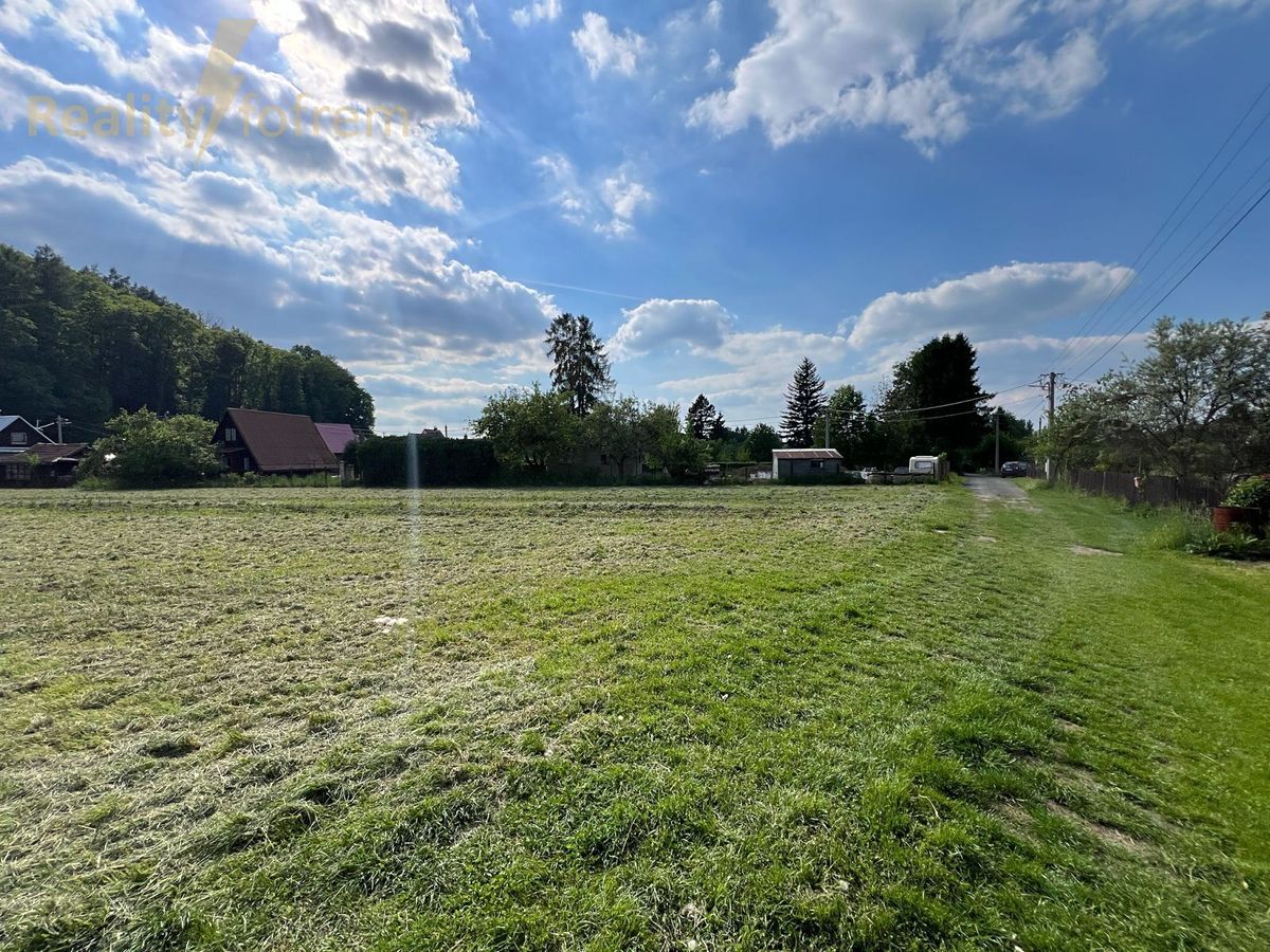 Prodej stavebního pozemku 6329 m² – fotografie 3