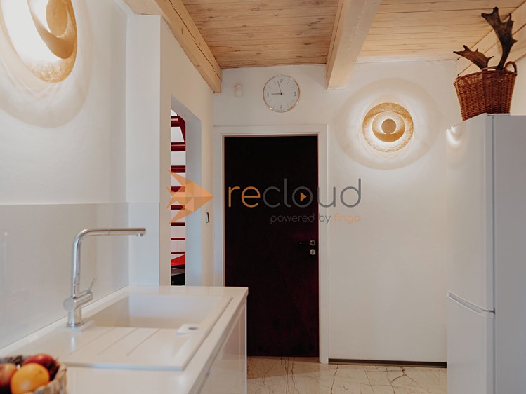 Prodej domu, 250 m² (10 z 27)