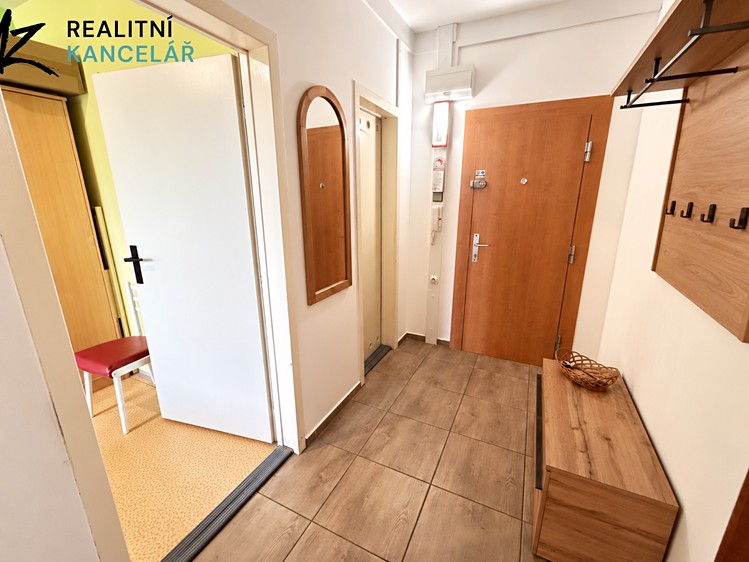 Wohnung 4+1 zum Kauf, 82 m² (4 von 16)