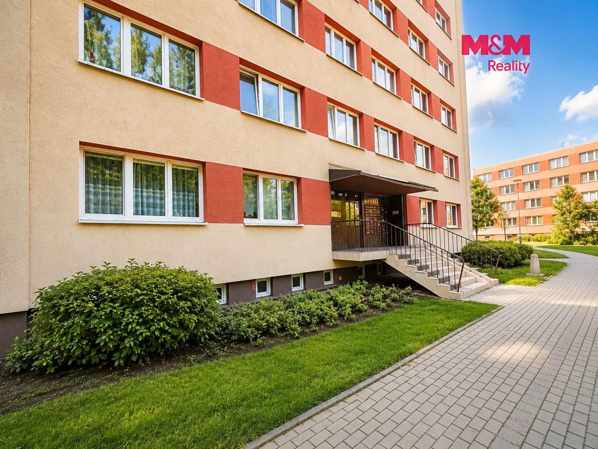 Pronájem bytu 1+kk 28 m² – fotografie 4