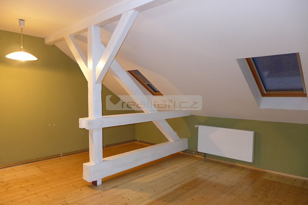 Pronájem bytu 2+kk 58 m² – fotografie 2