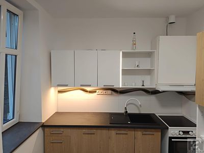 Pronájem bytu 1+1 50 m²