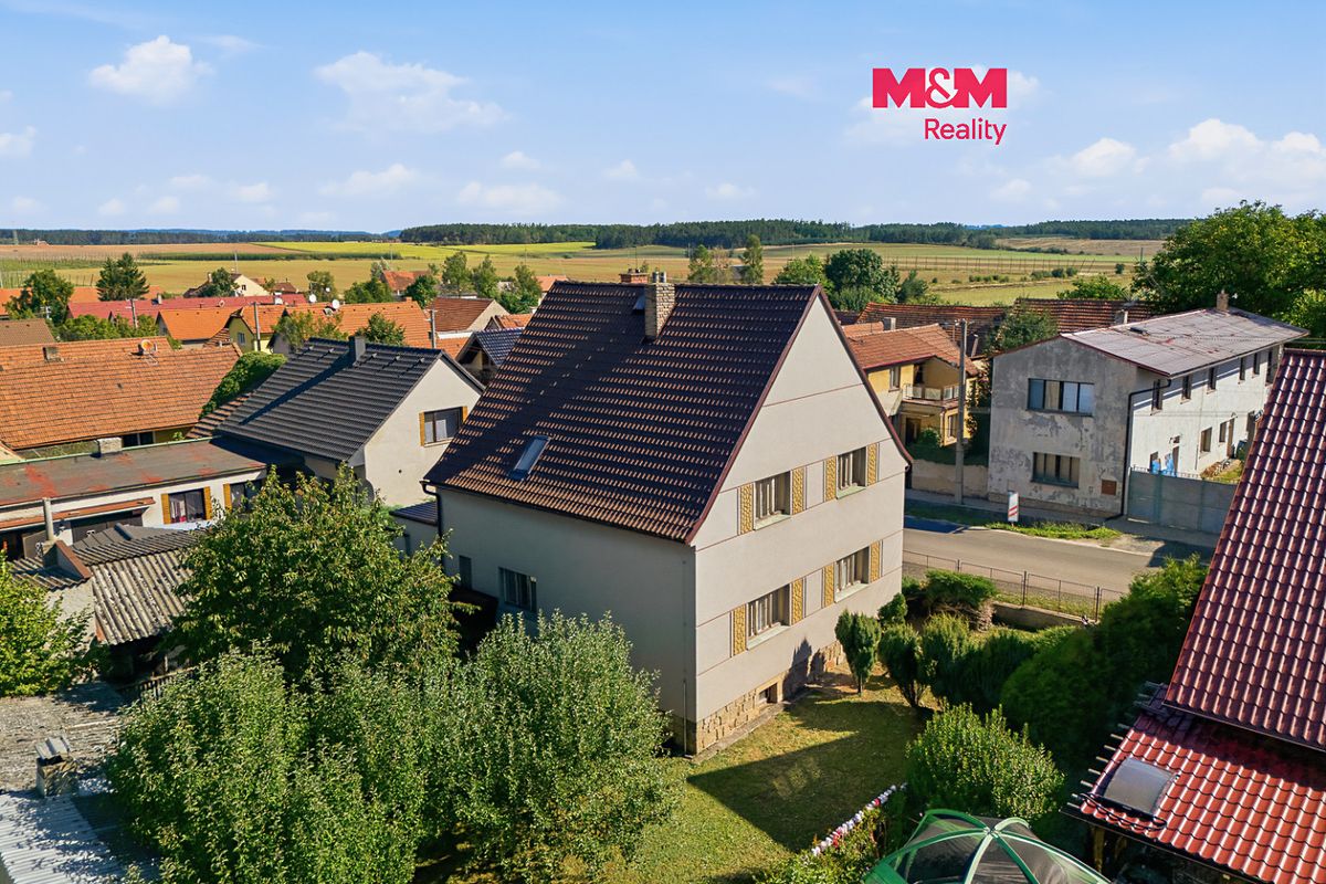 Prodej rodinného domu 148 m², pozemek 661 m²