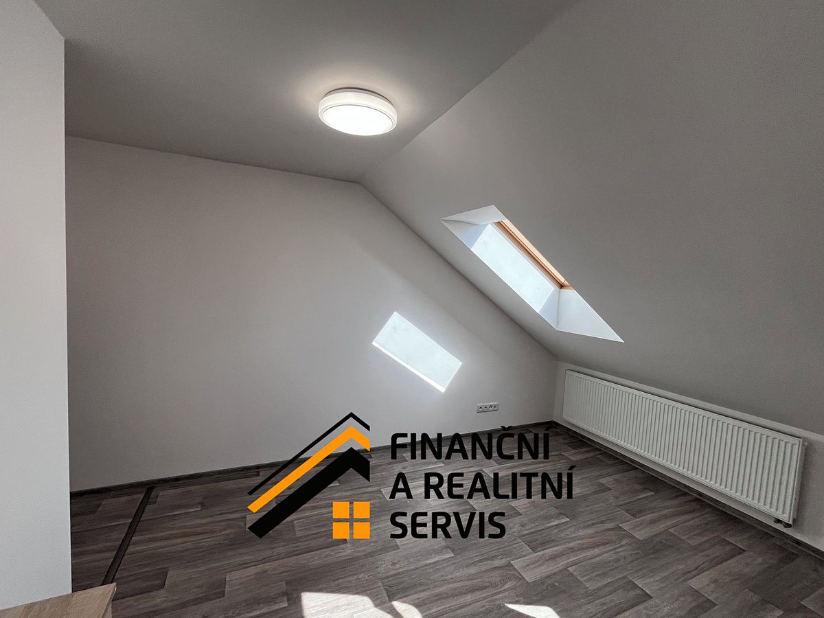 Pronájem bytu 2+kk 55 m² – fotografie 2