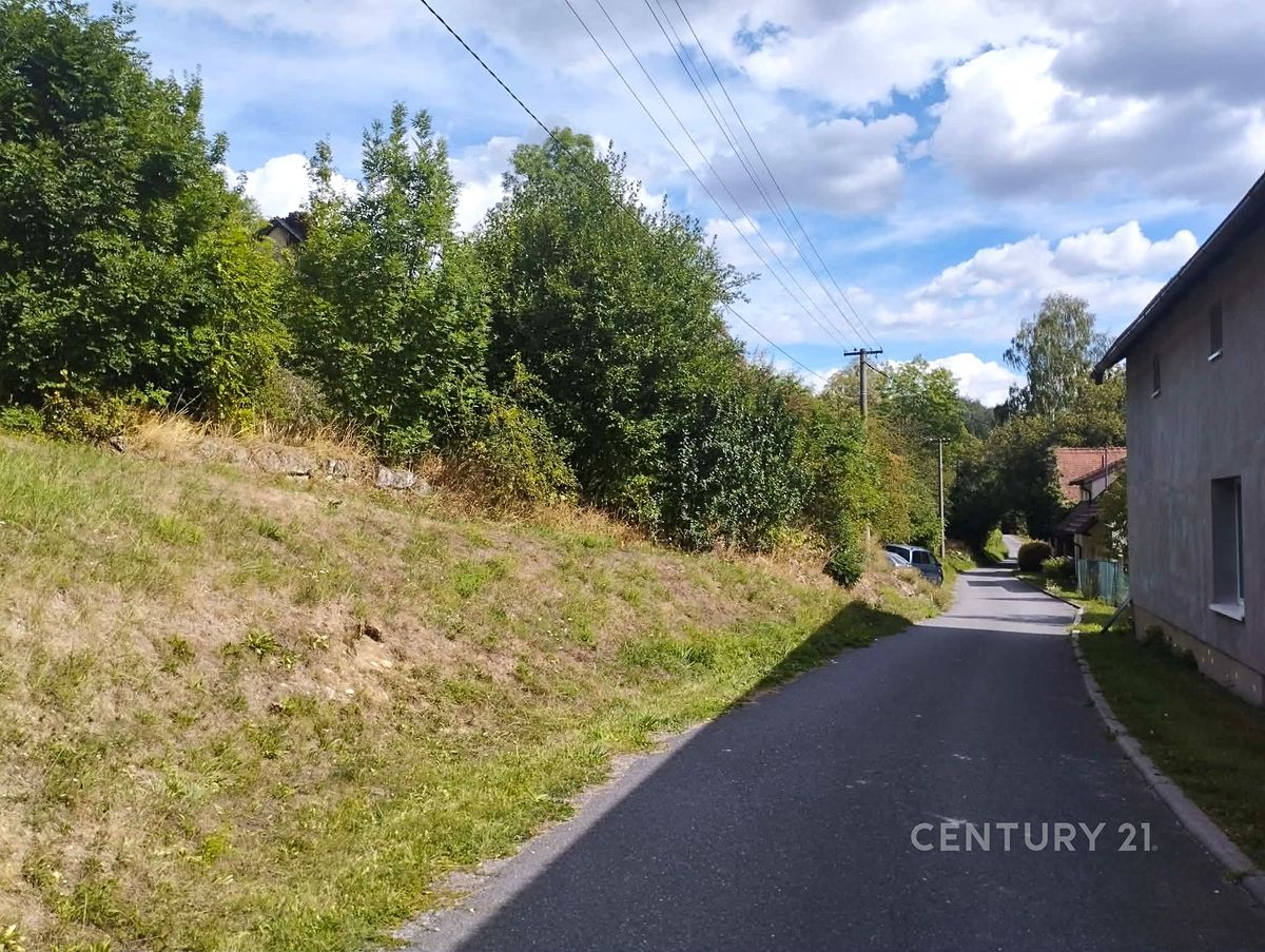 Prodej stavebního pozemku 3391 m² – fotografie 3