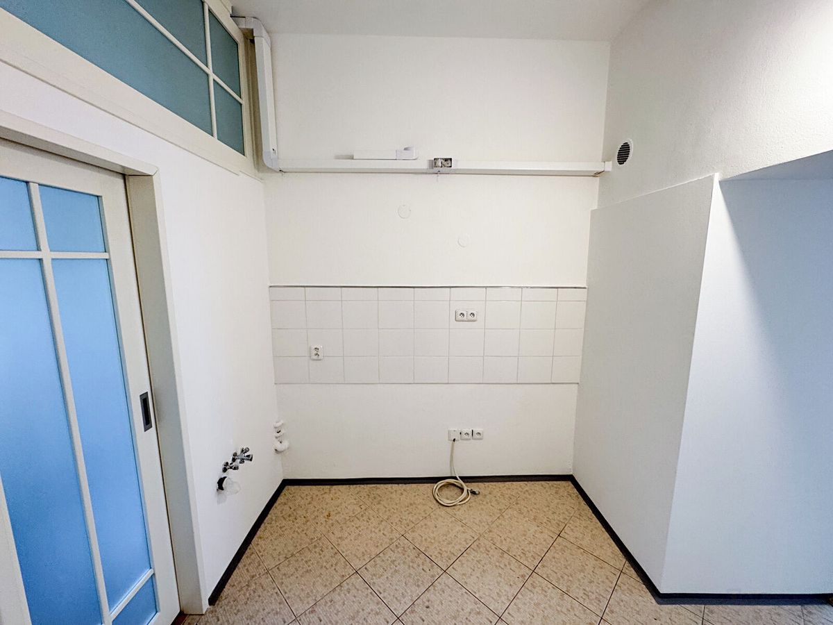 Pronájem bytu 1+kk 36 m² – fotografie 5