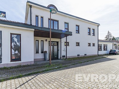 Комерційне приміщення на продаж, 510 м² (3 з 21)