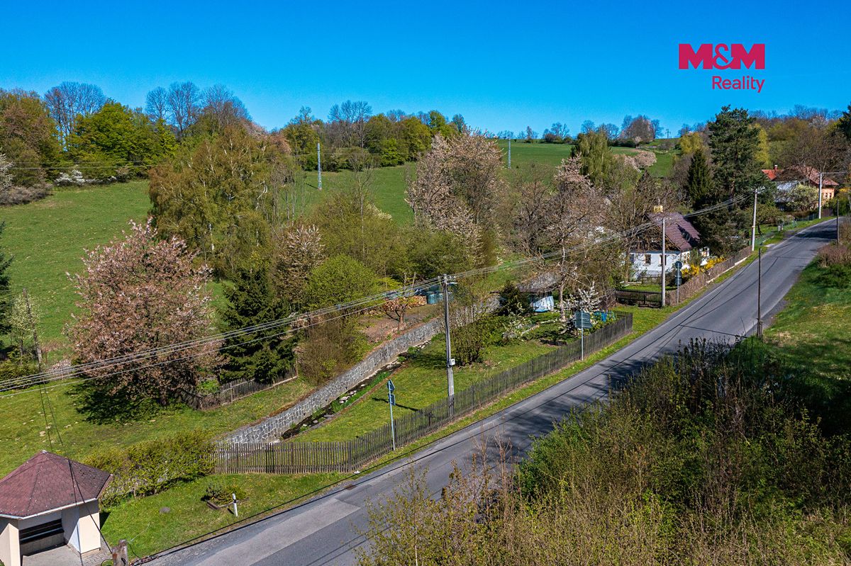 Prodej chalupy 137 m², pozemek 1124 m² – fotografie 2