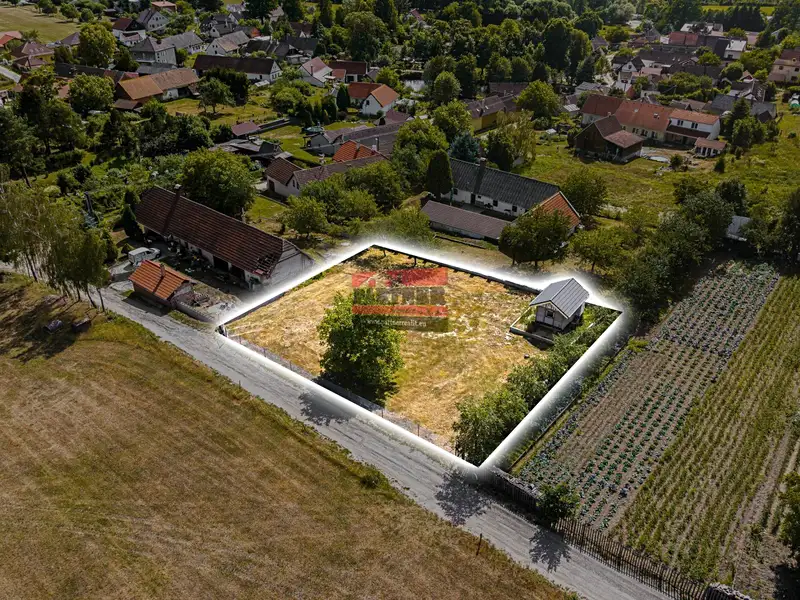 Prodej stavebního pozemku 989 m², Tábor – náhled fotky 2