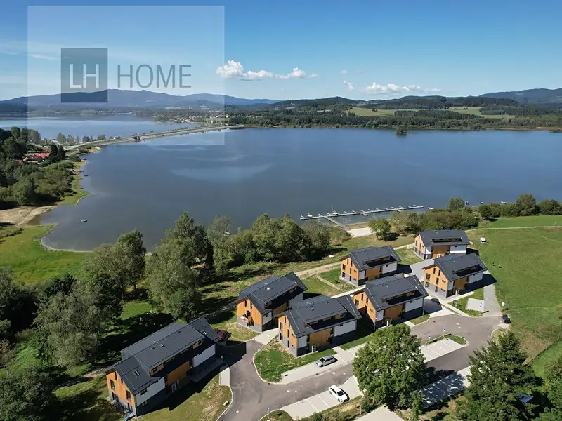Prodej bytu 3+kk 53 m², Černá v Pošumaví – náhled fotky 1