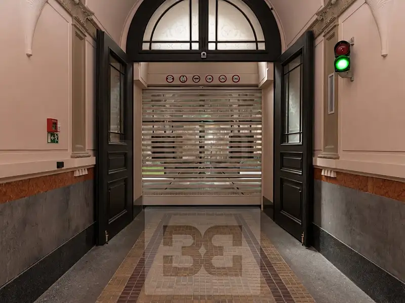 Pronájem garážového stání 15 m², Praha – náhled fotky 2