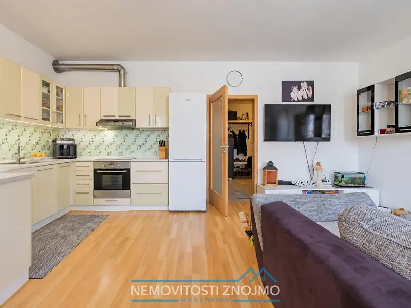 Prodej bytu 4+kk 89 m², Znojmo – náhled fotky 3