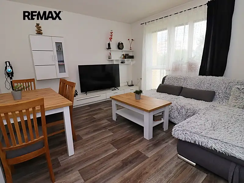Prodej bytu 3+1 70 m², Chrudim – náhled fotky 1